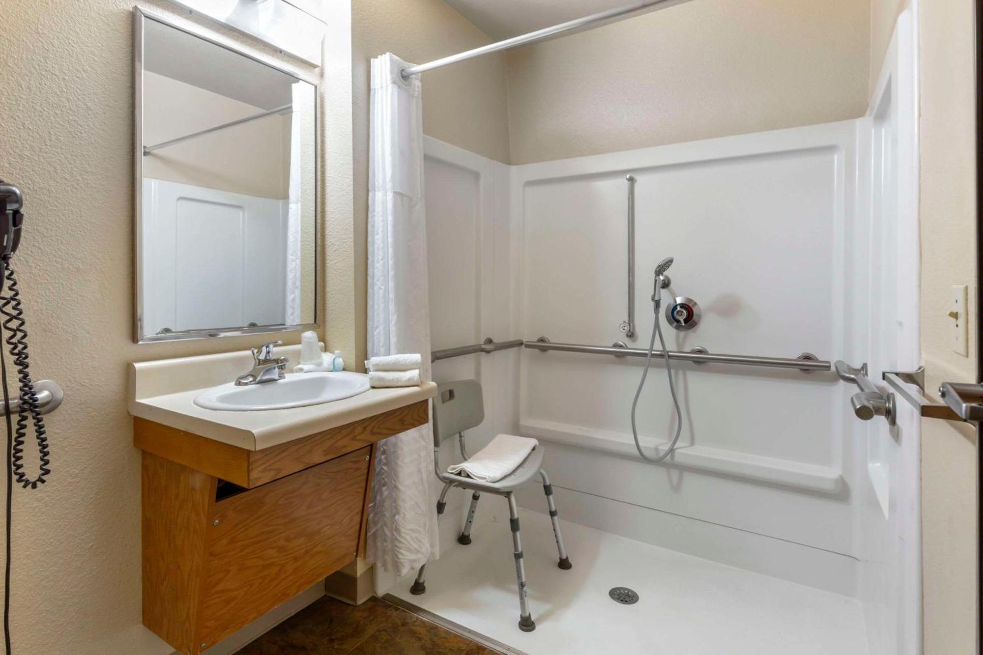 Woodspring Suites Raleigh Garner Edmondson Eksteriør billede